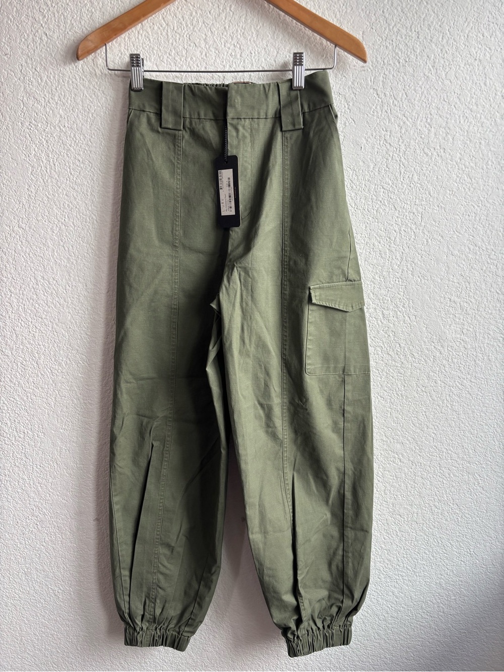 L'URV Olive Green Cargo Joggers Womens Size Small New